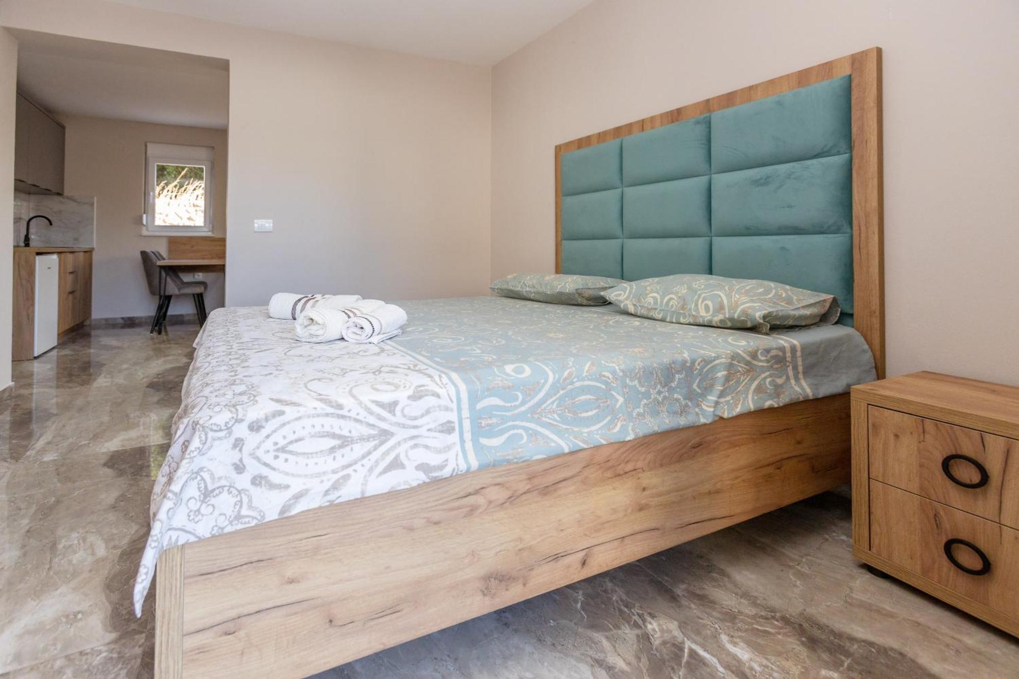 Ferienwohnung Posejdon Lux Utjeha Exterior foto
